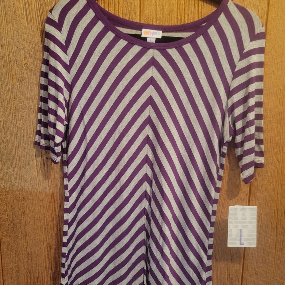 LulaRoe striped short sleeve top